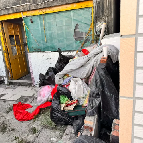 帥老爸清運工作照-2